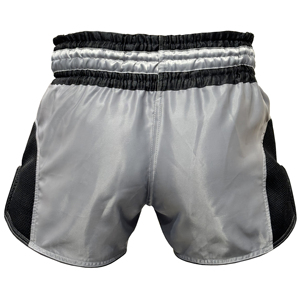 Shorts de Muay Thai Argentés et Noirs Premium – Shorts de Boxe Thaïlandaise Extensibles, Séchage Rapide et Respirants pour des Performances d'Élite - Product Image 3