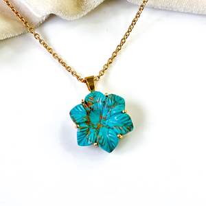 Colgante de flor de turquesa de cobre AAA, collar de flor de cristal para mujer, collar con colgante de piedra preciosa tallada, joyería hecha a mano - Product Image 1