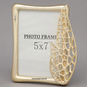 Modern Classic Aluminum Metal Glossy <b>Gold</b> Finish Rectangle Shape Decorative Photo <b>Frame</b> Resin Gemstones Portable Tableware Use - Product Image 4