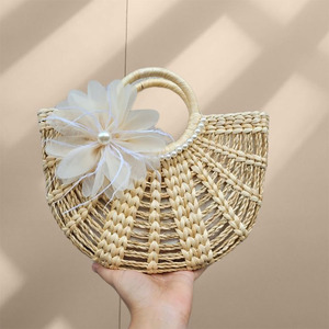 Preciosos bolsos de mano para mujer, bolso de ratán, bolso de paja para mujer, ideal para vacaciones, se acepta OEM, logotipo personalizado, de Vietnam, venta al por mayor. - Product Image 2