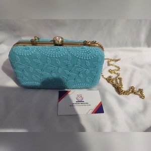 Sac à main en tissu de créateur de haute qualité avec un nouveau look élégant et festif, inspiré des bijoux de mode. - Product Image 3