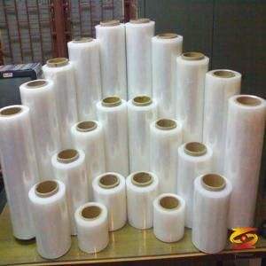 Rouleau de film étirable transparent HDPE de 18 pouces, 550 m |   Film d'emballage pour palettes industrielles pour l'emballage alimentaire, le déménagement et la coulée - Product Image 3