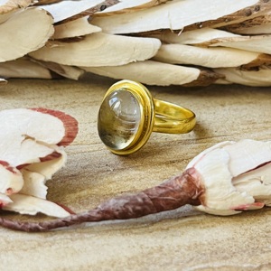 Latest Fashionable Quartz Brass <b>Ring</b> 18k Gold plated Solitaire Vintage <b>Ring</b> <b>Statement</b> Gemstone <b>Ring</b> Wholesale <b>Ring</b> For Women - Product Image 3