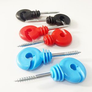 Aislador de Cerca Eléctrica Negro, Anillo Aislante para Postes, Aislador Autorroscante, Aislador para Postes de Madera que Ahorra Trabajo - Product Image 1