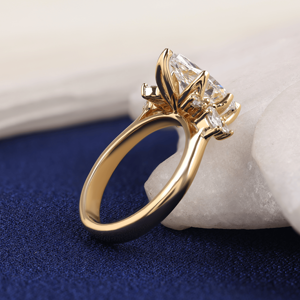 Anillo de Compromiso, Boda o Promesa de Lujo para Mujer, Oro Sólido de 14K, Diamante Cultivado en Laboratorio de Corte Marquesa de 2 Ct, Certificado IGI, Regalo de Aniversario - Product Image 3