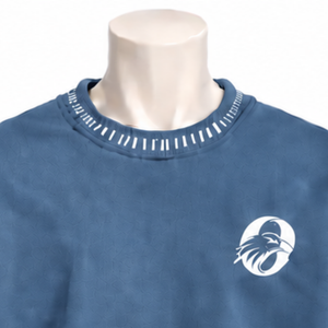 Sudadera de cuello redondo para hombre, azul vaquero, con borde cosido, efecto desgastado, corte holgado, manga larga, estilo casual urbano, top de moda - Product Image 3