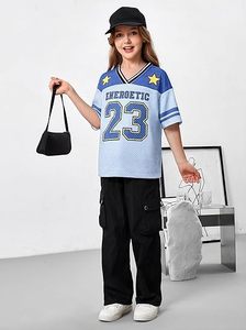 เสื้อเจอร์ซีย์เด็กผู้หญิงลายกราฟิก เสื้อยืดโอเวอร์ไซส์เด็กผู้ชาย แขนสั้น คอวี ผ้าตาข่าย เสื้อกีฬาเด็ก - Product Image 2