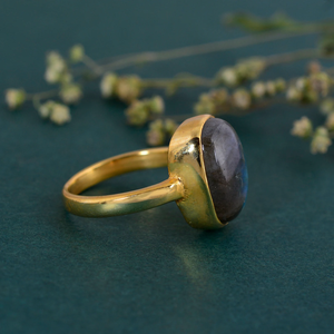 Anillo de labradorita chapado en oro de 18 quilates, hecho a mano, con piedra preciosa azul brillante, maravilloso anillo para niñas y niños. - Product Image 3