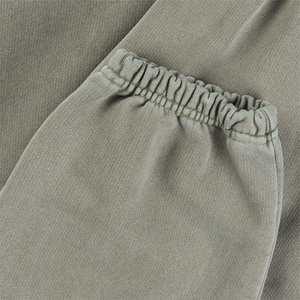 Pantalon de survêtement mi-long décontracté pour homme, coupe évasée, jambe large, style streetwear ample, en molleton bouclette respirant et imperméable - Product Image 3