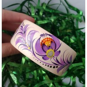 Joyería Étnica Hecha a Mano para Mujer, Brazaletes de Madera Pintados con Estilo, Accesorios de Moda Tradicionales con Cristales - Product Image 5