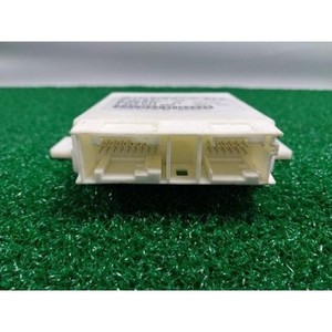 ECUs y Módulos de Computación Usados de Clase E A2129006501 - Product Image 3