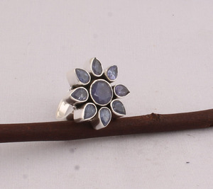 Bague en Iolite Naturelle en Gros, Argent Sterling 925, Bagues Vintage Tendance, Bijoux en Pierre Précieuse Bleu Violet Naturel pour Femme - Product Image 6