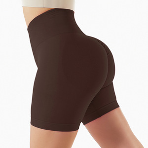 Shorts de yoga asymétriques taille haute en maille unie pour femme, froncés aux fesses, extensibles dans quatre directions, sans coutures, pour fitness et entraînement, noir - Product Image 5