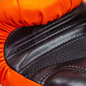 Guantes de Boxeo de Cuero Elegantes para Hombre y Mujer con Ajuste Cómodo y Costuras Duraderas para Uso Prolongado - Product Image 5