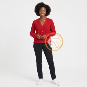 Cárdigan Personalizado con Apliques Bordados en Acrílico Delta, Cuello en V, Botones Cubiertos, Ropa de Invierno Griega para Mujeres de la Hermandad Sigma - Product Image 2
