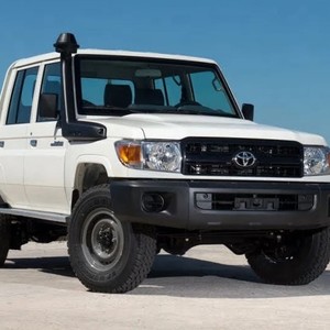 Toyota Land Cruiser 4x4 Usada Blanca, Cabina Simple, Diésel, Automática, 4 Asientos, Todoterreno, SUV - Product Image 5