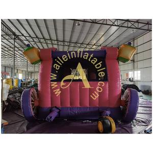 Castillos Inflables Personalizados, Combo de Carruajes de Princesa con Tobogán, Se Pueden Colocar en el Jardín o el Patio Trasero - Product Image 3