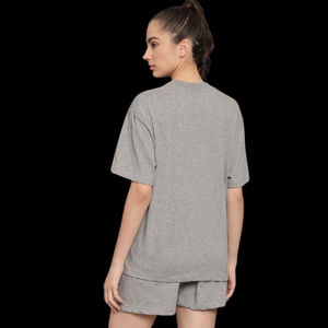 Ensemble coordonné d'été pour femmes, design personnalisé et tendance, chemise à manches courtes imprimée et short assorti, vêtements de nuit 2 pièces pour femmes - Product Image 4
