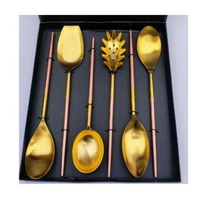 Juego de Cubiertos de Acero Inoxidable con Acabado Dorado, Tendencia en Artículos para Restaurantes, Hogares y Hoteles - Product Image 3