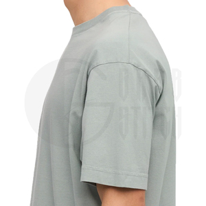 Camiseta Oversize Personalizada para Hombre, 100% Algodón, Corte Cuadrado, Cuello Redondo, Estilo Urbano Informal y Holgado - Product Image 4