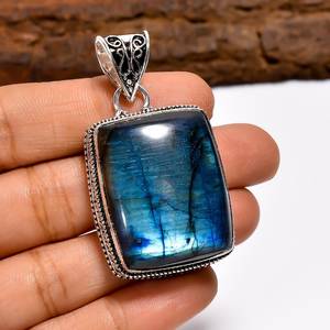 Collier pendentif en labradorite, pierre précieuse, argent sterling, bijoux faits à la main, protection, intuition, guérison, cristal, cadeau pour elle - Product Image 1