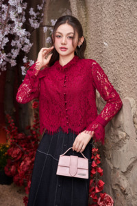 Blusa Roja de Encaje para Mujer con Cuello Peter Pan, Manga Trompeta, Volantes, Capa Transparente, Elegante, Casual, Corta, Transpirable, SUNE - Product Image 3