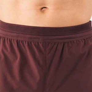 Men's Quick-Dry Breathable Gym Shorts Custom Logo Elastic Waist 100% Polyester OEM Customizable Solid Pattern Sports Shorts - Product Image 3