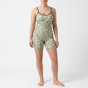 Traje Deportivo Verde Salvia de Cintura Alta con Cuello Redondo y Tirantes Finos, Estilo Unitard, Corto, para Gimnasio, Yoga, Pilates - Product Image 1