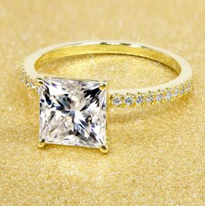 Anillo de Compromiso con Moissanita de Corte Princesa de 2 Quilates, Engaste de Garras, Plata de Ley 925, Chapado en Oro de 14K, Joyería Nupcial de Lujo - Product Image 1