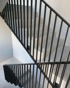Barandilla de escalera de hierro forjada a mano, fácil de instalar para balcones y escaleras – Diseño moderno, resistente al óxido. - Product Image 5