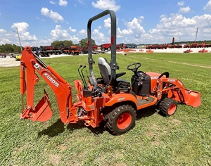 BX23 Small Farm <b>Tractor</b> With <b>Loader</b> And <b>Backhoe</b> Attachment - Product Image 3