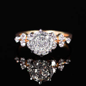 แหวนมอสซาไนต์ทรงโปรตุเกส 2 กะรัต สไตล์วินเทจ ประดับเพชรไร้สี มอสซาไนต์ เงินแท้ 925 ทองคำแท้ 14K 18K จากผู้ผลิต - Product Image 1