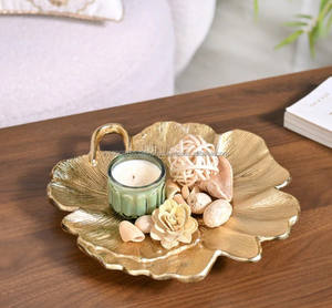 ถาดตกแต่งขนาดเล็กสำหรับใช้ในบ้าน ห้องนั่งเล่น ห้องนอน ถาดโลหะทำมือจากดีไซเนอร์ ขายส่ง - Product Image 1