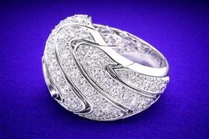 Bague de cocktail en diamant, bague en moissanite ronde, bague de mariage et de fiançailles pour homme en argent sterling 925, large alliance de fête - Product Image 5