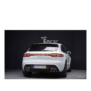 Porsche Macan 2.9 S 2023 con Volante a la Izquierda, 20,824 km, Asientos de Cuero - Product Image 4