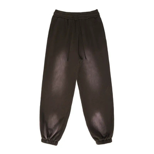 กางเกงวอร์มลำลองผู้ชาย ยี่ห้อ Manufacturer รุ่น Sun Fade Joggers มีกระเป๋า ผลิตจากโพลีเอสเตอร์/คอตตอน น้ำหนักเบา ระบายอากาศได้ดี เหมาะสำหรับเล่นกีฬาและวิ่ง - Product Image 2