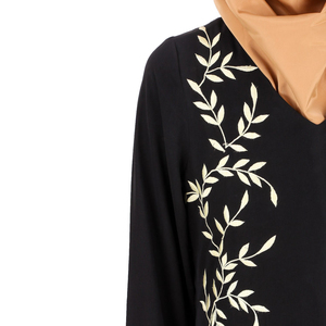 Nouvelle Abaya décontractée style lb 2026 pour femmes musulmanes du Moyen-Orient, robe unie simple en polyester, vêtement islamique - Product Image 5