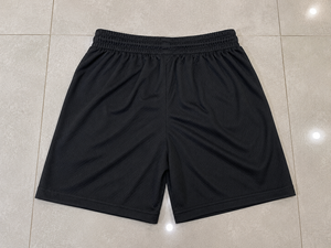 Shorts de basket-ball personnalisés en mesh noir uni à 3 plis |   Shorts de sport unisexe |   Shorts de sport prêts pour la sublimation de qualité supérieure |   OEM Man - Product Image 2