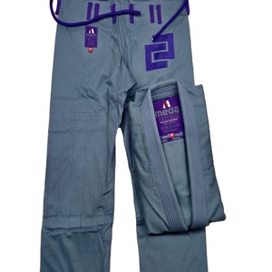 Fait sur mesure blanc brésilien jiu jitsu uniforme de haute qualité bjj gi personnalisé bjj gi brodé personnalisé bjj gi perle armure 450 gsm - Product Image 1