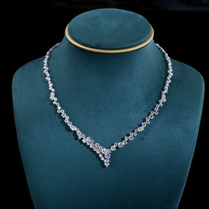 Collar de Diamantes Vintage de Oro Sólido de 14K, Corte Brillante Redondo, Certificado IGI, Joyería de Lujo Unisex para Bodas y Fiestas - Product Image 2