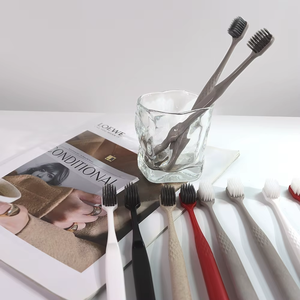 Cepillo de Dientes Desechable Ecológico de PP con Pasta Dental, Kit de Viaje para Hotel, Uso Único, Higiénico, Portátil, Set de Cuidado Bucal al por Mayor - Product Image 4