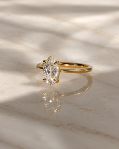Anillo Solitario Clásico de Alta Calidad para Mujer con Diamante Corte Marquesa en Oro Amarillo Cultivado en Laboratorio, Disponible a Precio Competitivo - Product Image 4