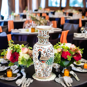 แจกันดอกไม้หินอ่อนสไตล์โมเดิร์นทำมือ ประดับด้วยงานฝังหินกึ่งมีค่าและวัสดุหินทราย สำหรับงานแต่งงาน - Product Image 4