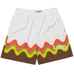 กางเกงขาสั้นโพลีเอสเตอร์น้ำหนักเบาลาย100% สำหรับผู้ชายคอลเลคชั่นฤดูร้อนแบบลำลอง - Product Image 2