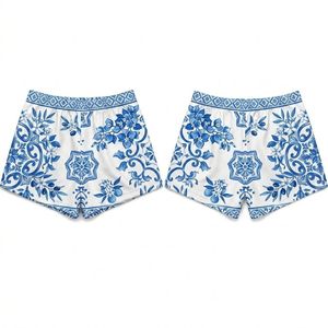 Shorts Deportivos para Mujer, Diseño Barroco Oscuro con Rosas, Tejido Grueso, Transpirables, Sublimados - Product Image 2