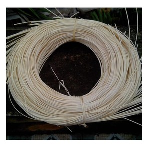 Matériau de noyau brut de rotin naturel de qualité supérieure du Vietnam Canne Rotin Spline pour meubles de cuisine et de parc-Ms. Beatrix - Product Image 3