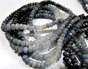 Zafiro azul natural Pailin, zafiro genuino extraído en Camboya, cuentas facetadas en forma de rondel de 4-5 mm, hilo de 8.5 pulgadas. - Product Image 3