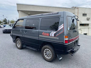 รถบัสโดยสารเดลิก้า ปี 1990 สภาพดี เอกสารครบ พร้อมส่ง ราคาดี มีความต้องการสูง - Product Image 2