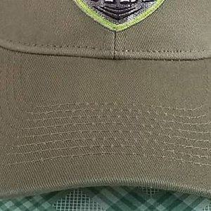 Casquette de baseball unisexe en toile sergé bicolore 100 % coton, 5 panneaux structurés, ajustable avec fermeture à pression, visière incurvée, prix de gros - Product Image 6