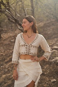 Haut court en coton fait main, style bohème chic, imprimé au bloc, col en V, cardigan à manches longues, chemisier de festival, hauts faits main aspect Khadi - Product Image 2